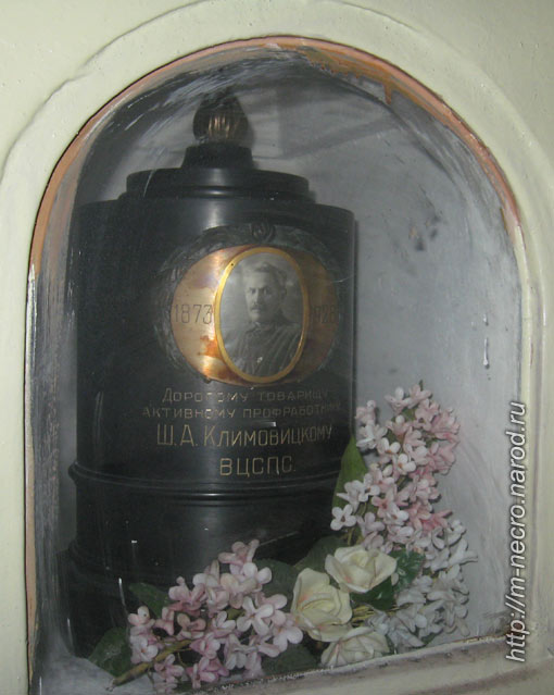 ���� �. 2011